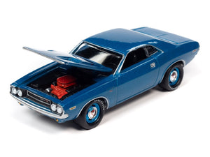 Johnny Lightning 1970 Dodge Challenger – Blue