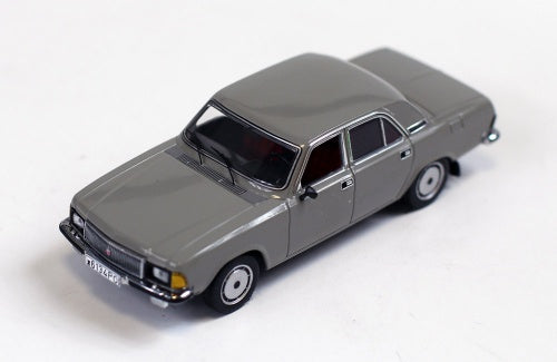IXO IST121 GAZ 3102 Volga 1983