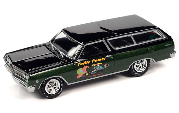 Johnny Lightning 1965 Chevy Chevelle Wagon Turtle Wax