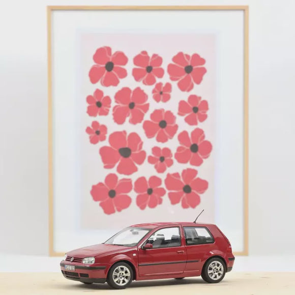 Norev 188573 VW Golf 2002 Red 1:18 – Sealed