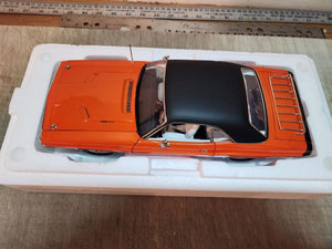 ACME 1806022OVTY 1970 Dodge Challenger T/A - YCID