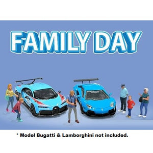 American Diorama 2410 Family Day