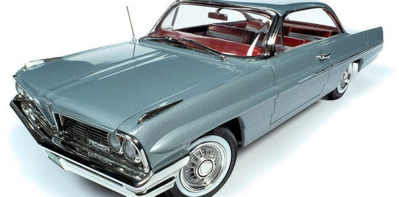 Autoworld AMM1254 1961 Pontiac Catalina Class of 61