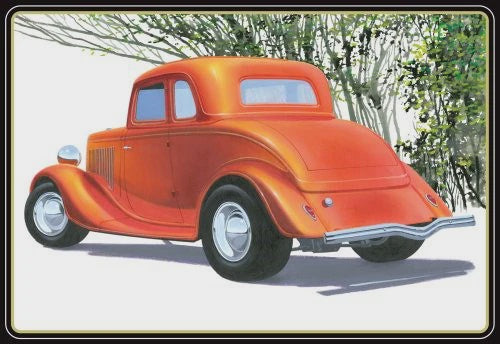 AMT 1384 1934 Ford 5-Window Coupe - 1/25