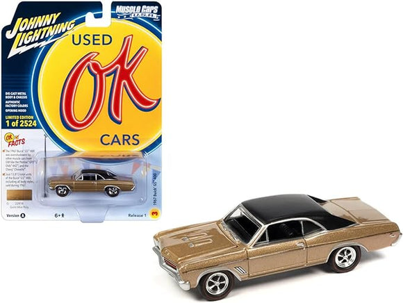 Johnny Lightning 1967 Buick GS 400- Mist Gold Met w/ Blk Vinyl Roof