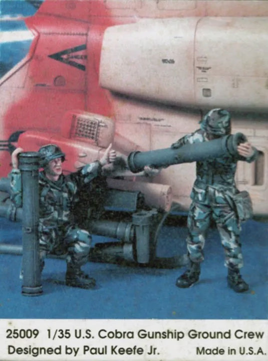 Kirin 25009 US Cobra Gunship Ground Crew
