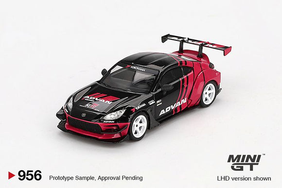 Mini GT 956 Toyota GR86 HKS TYPE R ADVAN 2022 Tokyo Auto Salon