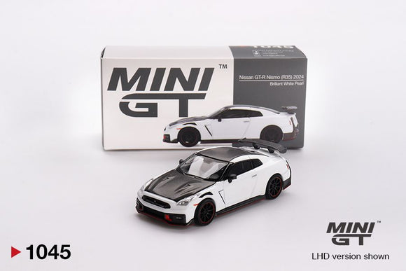 Mini GT 1045 Nissan GT-R Nismo 2024 Brilliant White Pearl