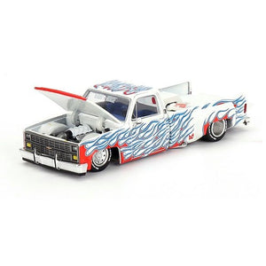 Mini GT G157 Chevrolet Silverado Dually on Fire KAIDO