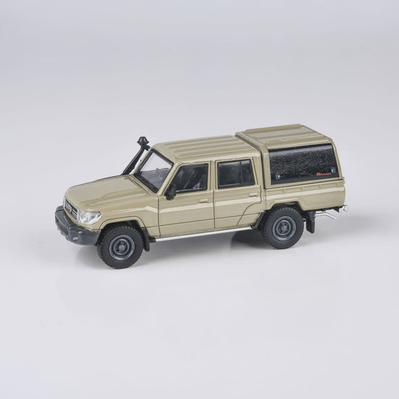 PARA64 65681 Toyota Landcruiser LC79 Dble Cab Sandy Taupe w/ Canopy