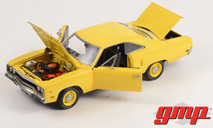 GMP 18971 1970 Plymouth Road Runner - Lemon Twist