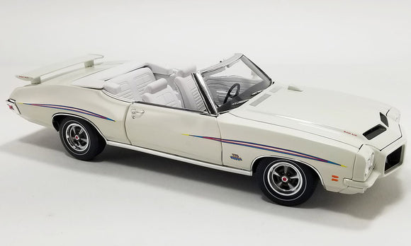 ACME 1801220 1970 Pontiac GTO Judge Convertible - Last Judge Built - White