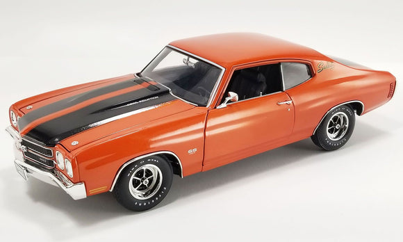 ACME 1805528 1970 Chevrolet Chevelle LS6 Sunkist