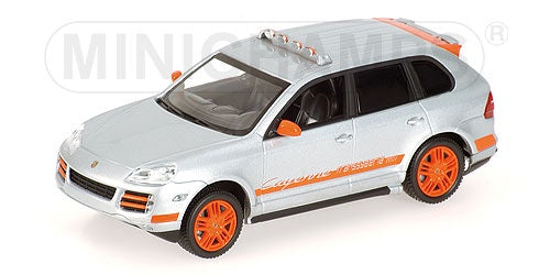 Minichamps 400066290 Porsche Cayenne Transsyberia 2007