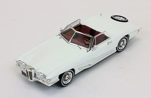 Premium X PRD351 Stutz Blackhawk Convertible 1971 - White