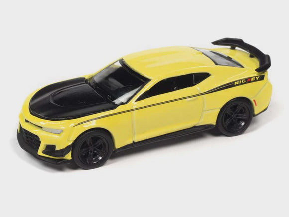 Autoworld 64352A 2019 Nickey Chevrolet Camaro ZL1 1LE