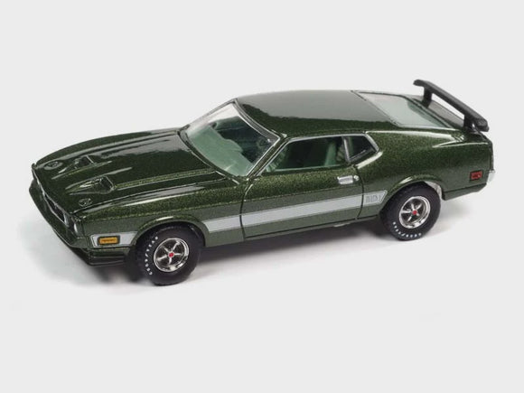 Autoworld 64352F 1973 Ford Mustang Mach 1