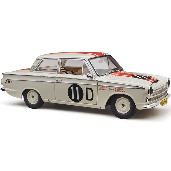 Classic Carlectables 18723 Ford Cortina GT500 - 1965 Bathurst Winner