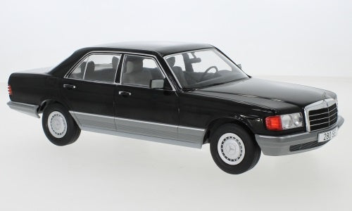 Model Car Group 18184 Mercedes Benz S Class (W126) 1979 Black