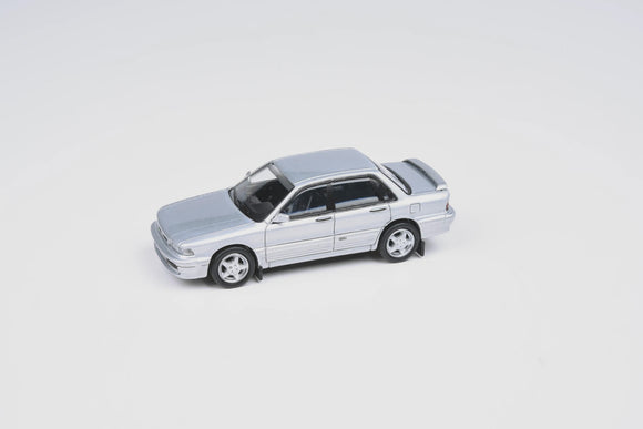 PARA64 65108 Mitsubishi Galant VR-4 Grace Silver