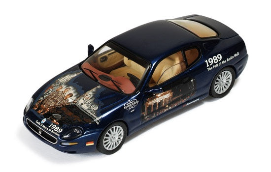 IXO MOC053 Maserati Coupe 2002 - Fall of the Berlin Wall 1989