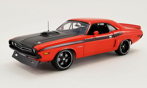 ACME 1806015 1971 Dodge Challenger R/T Street Fighter Fireball