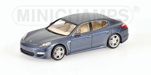 Minichamps 400068270 Porsche Panamera Turbo 2009