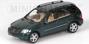 Minichamps 400034500 Mercedes Benz M-Class 2005